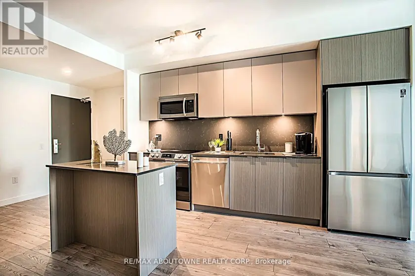 Apartment at A0410 - 125 BRONTE ROAD, Oakville