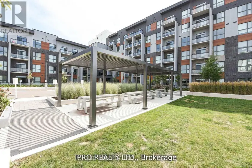 Apartment at 004 - 95 DUNDAS ST W STREET, Oakville