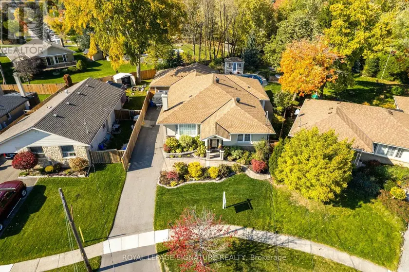 Detached at 16 BAIRSTOW CRESCENT, Halton Hills