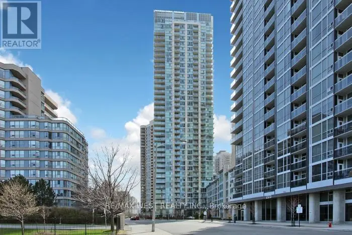 Apartment at 903 - 225 WEBB DRIVE, Mississauga