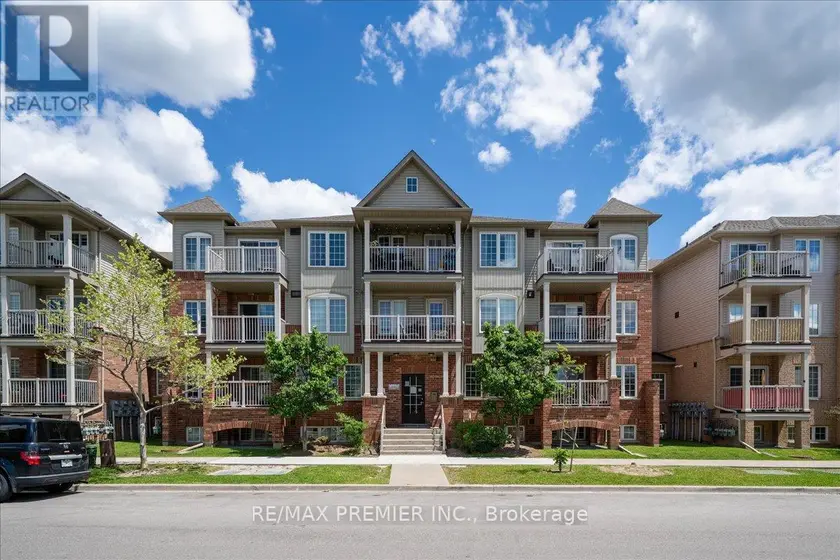 Townhouse at 8 - 141 ISAAC DEVINS BOULEVARD, Toronto