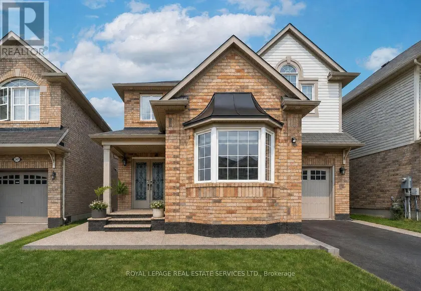 Detached at 243 MCDOUGALL CROSS, Milton