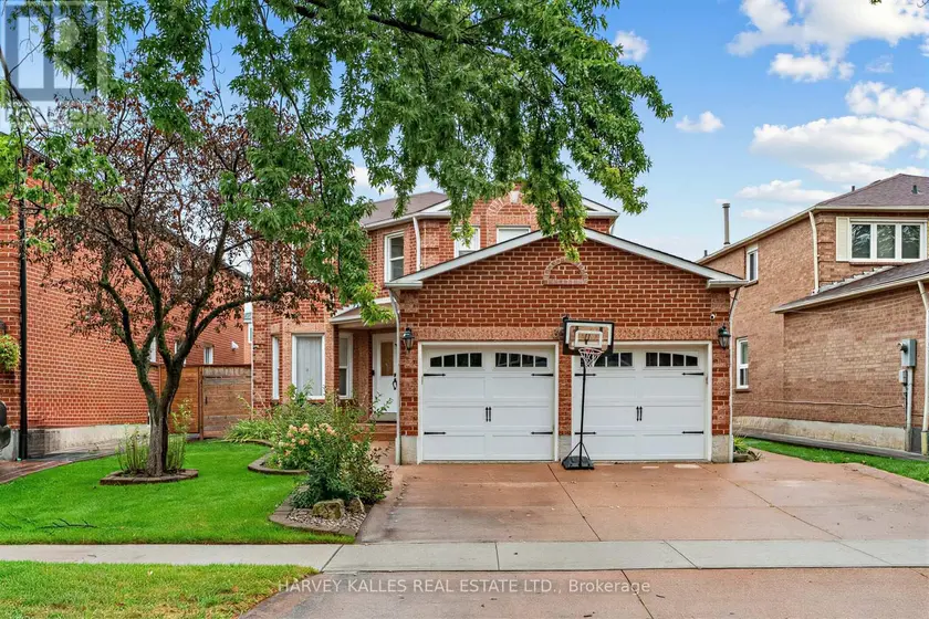Detached at 3501 COPERNICUS DRIVE, Mississauga