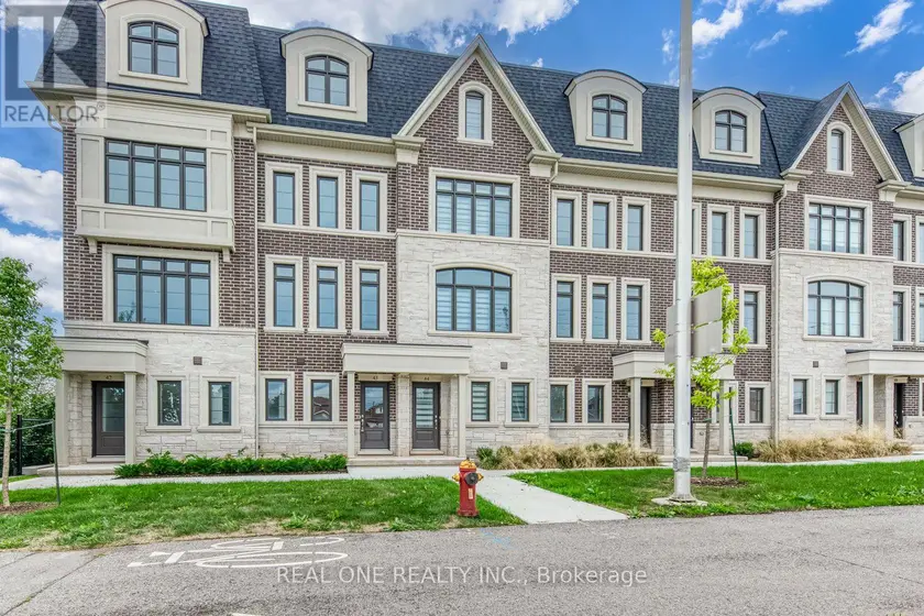Townhouse at 44 - 2140 TRAFALGAR ROAD, Oakville
