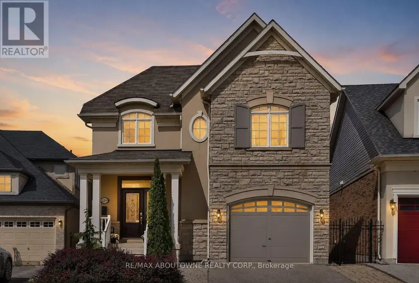 Detached at 2269 WHITWORTH DRIVE, Oakville