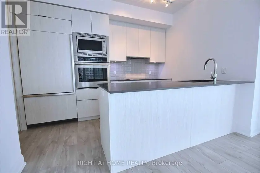Apartment at 1703 - 56 ANNIE CRAIG DRIVE, Toronto