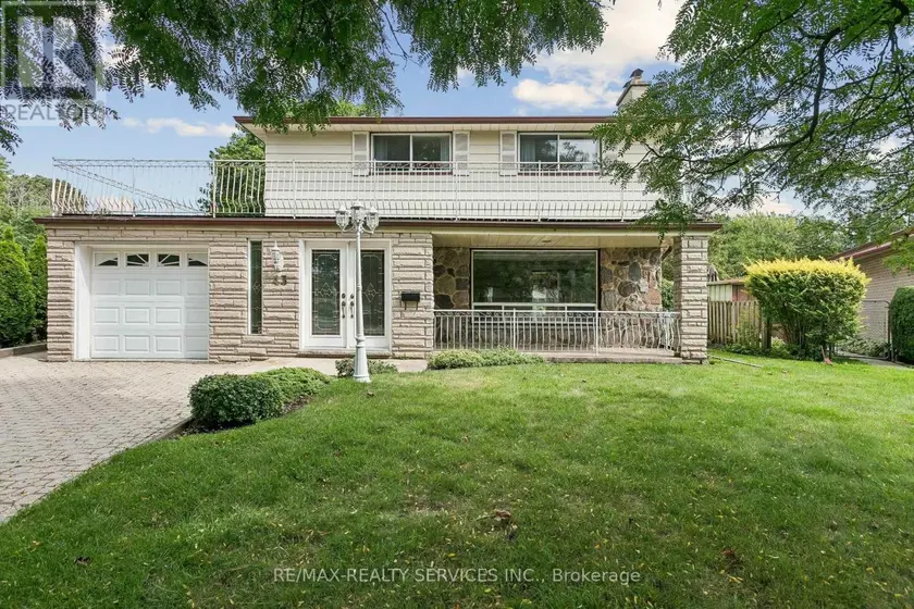 Detached at 43 ALLENDALE ROAD, Brampton