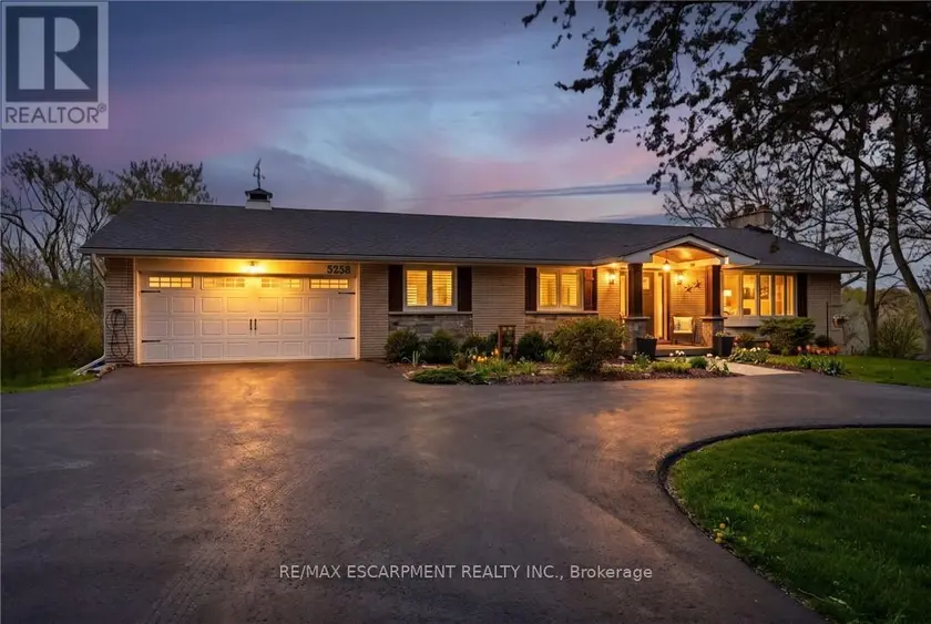 Detached at 5258 CEDAR SPRINGS ROAD, Burlington