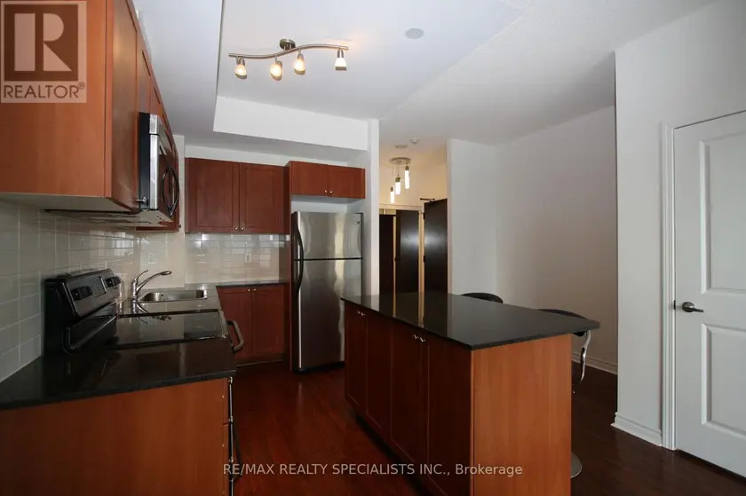 Apartment at 1606 - 385 PRINCE OF WALES DRIVE, Mississauga