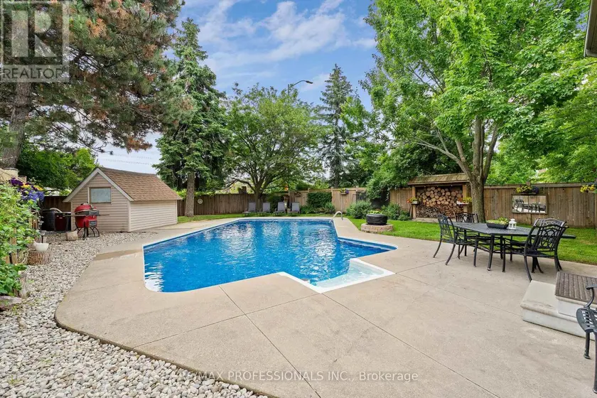 Detached at 6031 EDENWOOD DRIVE, Mississauga