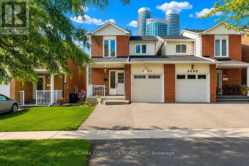 Semi-Detached/Link at 4066 BISHOPSTOKE LANE, Mississauga