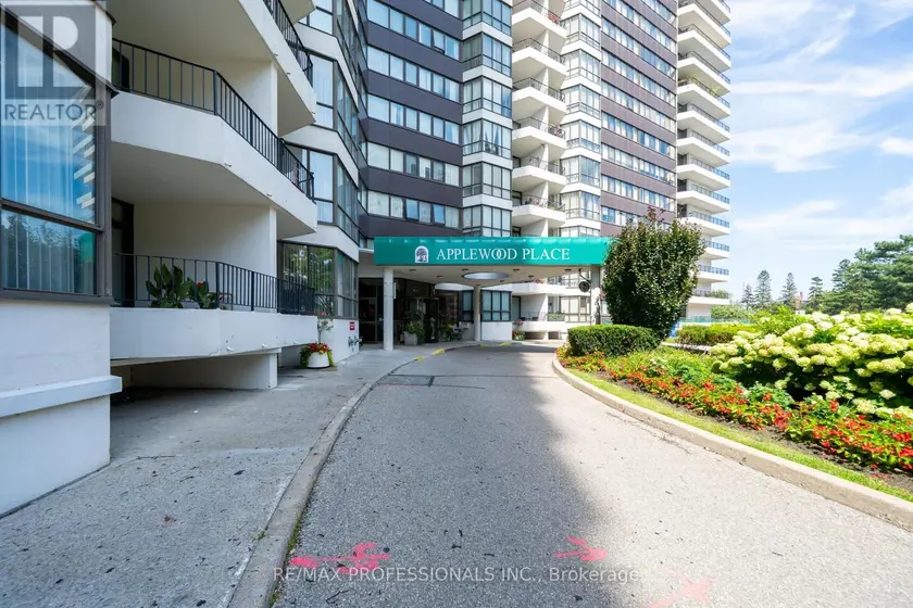 Apartment at 1204 - 1333 BLOOR STREET, Mississauga