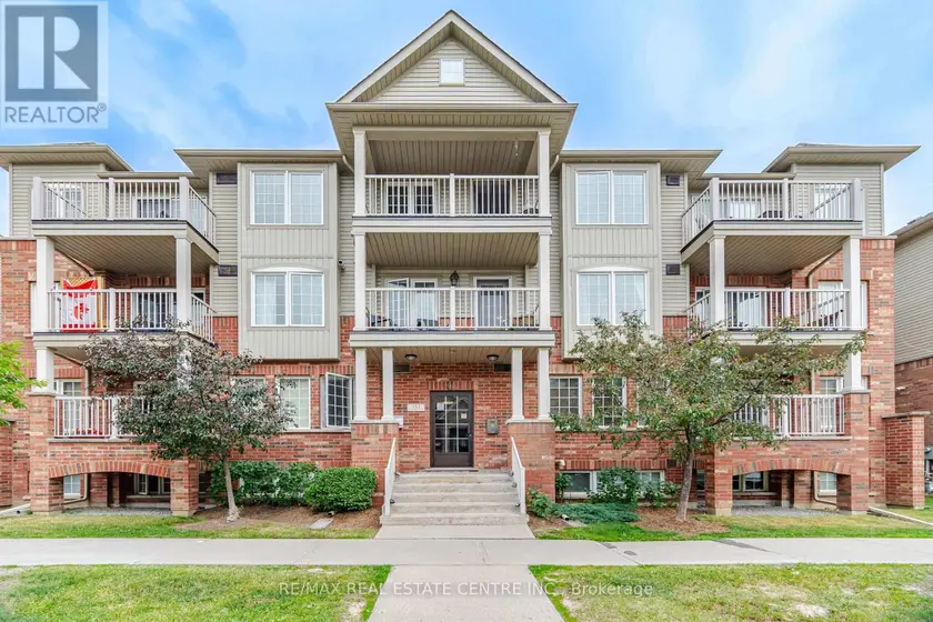 Townhouse at 2 - 153 ISAAC DEVINS BOULEVARD, Toronto