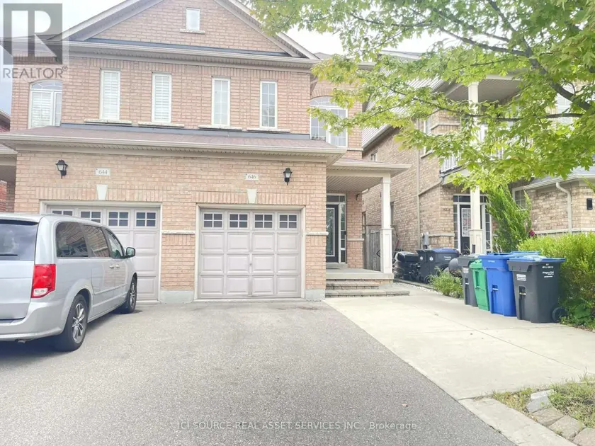 Semi-Detached/Link at UPPER - 646 COACH DRIVE, Mississauga
