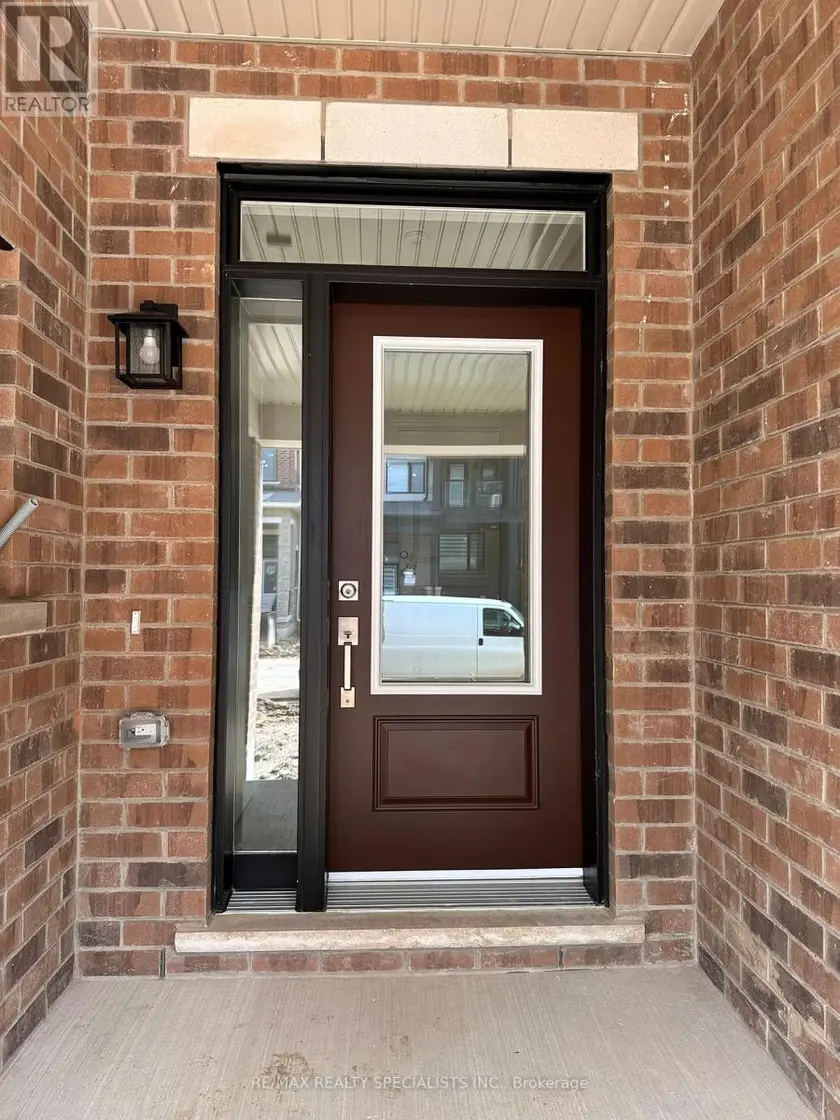 Townhouse at UPPER - 26 THORNBIRD CRESCENT, Brampton