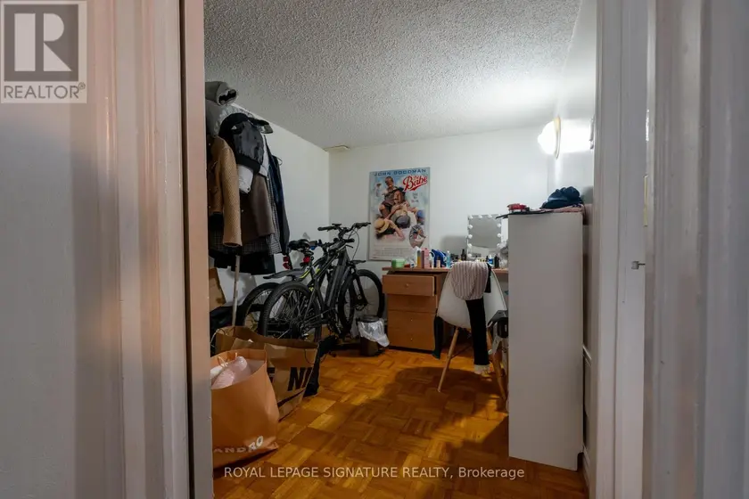 Semi-Detached/Link at ROOM #1 & #2 - 674 ABANA ROAD, Mississauga