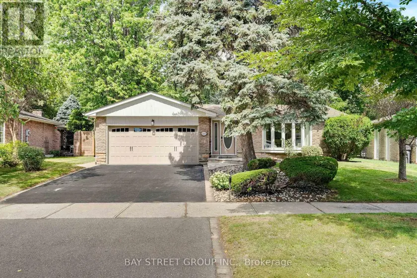 Detached at 2283 DEVON ROAD, Oakville