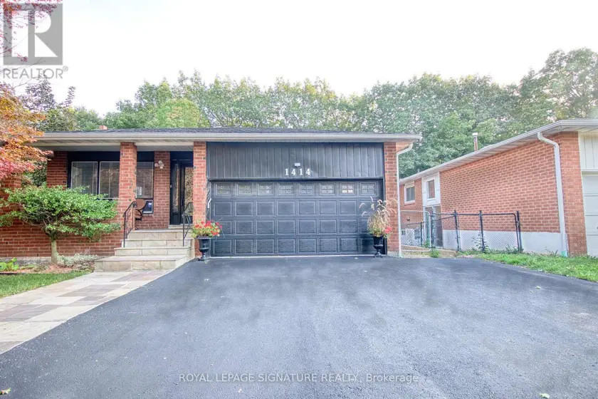 Detached at 1414 HARMSWORTH SQUARE, Oakville