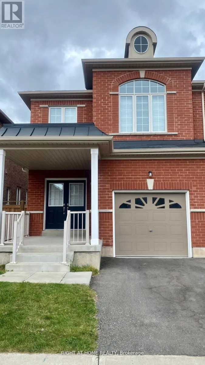 Semi-Detached/Link at 467 DOWNES JACKSON HEIGHTS N, Milton
