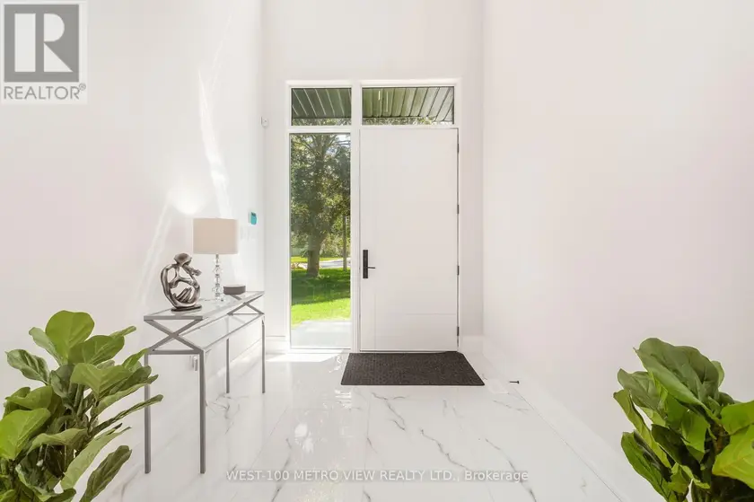 Detached at 245 BRONTE ROAD, Oakville