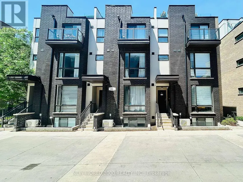 Townhouse at 123 - 32 FIELDWAY ROAD, Toronto