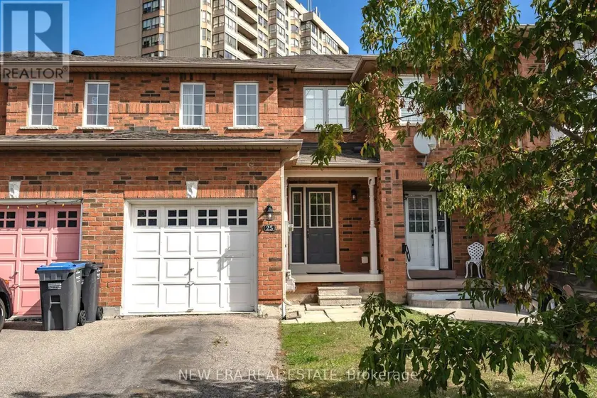 Townhouse at 25 BERKINDALE COURT, Brampton