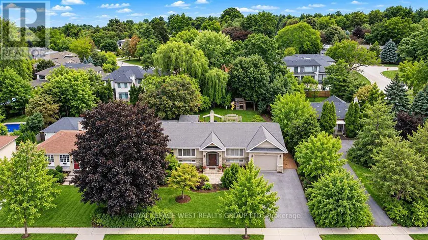 Detached at 1422 REBECCA STREET, Oakville