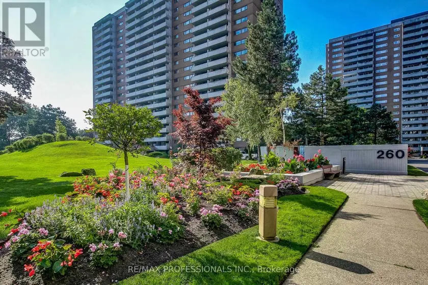 Apartment at 207 - 260 SCARLETT ROAD, Toronto
