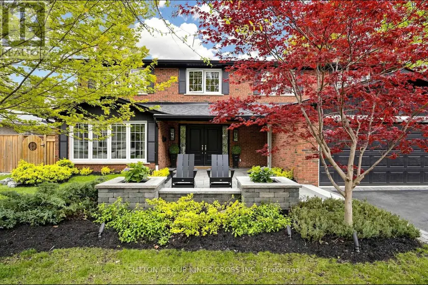 Detached at 360 ISABELLA AVENUE, Mississauga