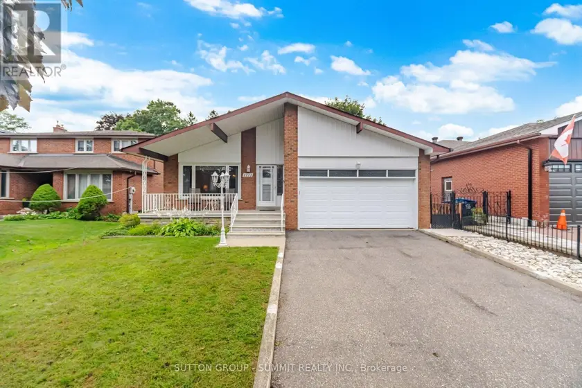 Detached at 2222 FLORIAN ROAD, Mississauga