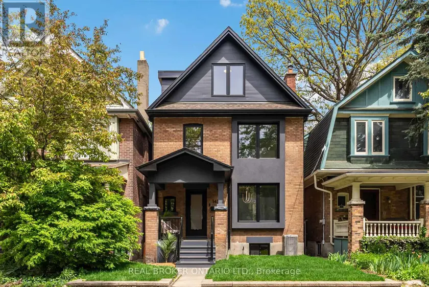 Detached at 143 FAIRVIEW AVENUE, Toronto