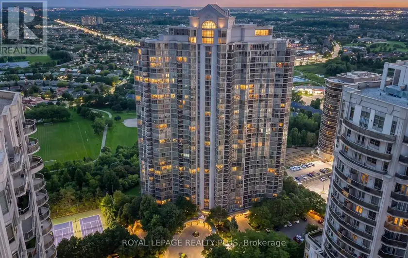 Apartment at 808 - 45 KINGSBRIDGE GARDEN CIRCLE, Mississauga
