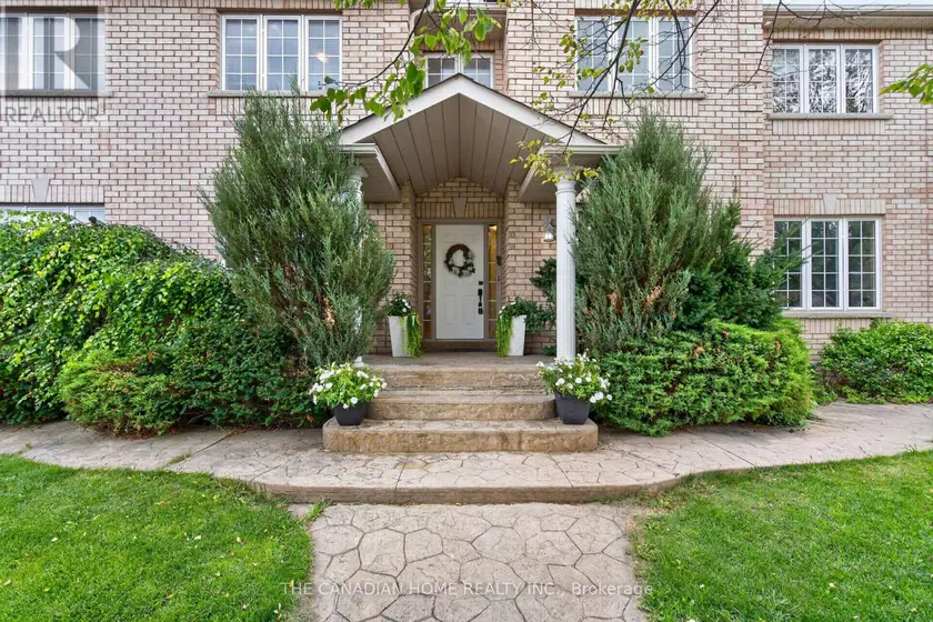 Detached at 63 HUMBERSHED CRESCENT, Caledon