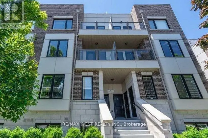 Townhouse at 213 - 252 ROYAL YORK ROAD, Toronto