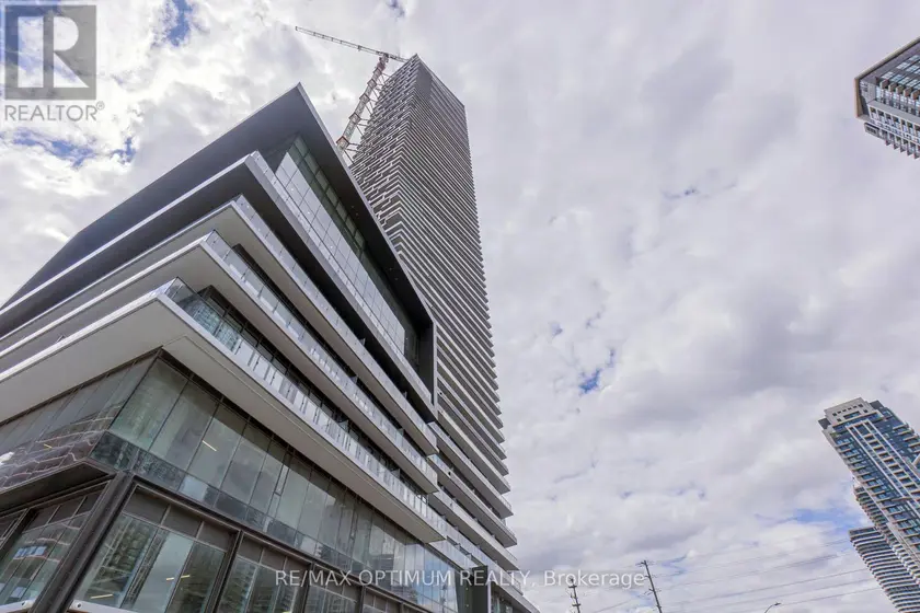 Apartment at 6201 - 448 BURNHAMPTHROPE ROAD, Mississauga