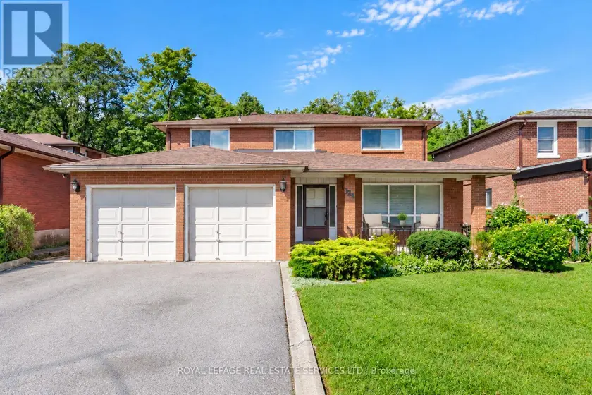 Detached at 124 STILECROFT DRIVE, Toronto