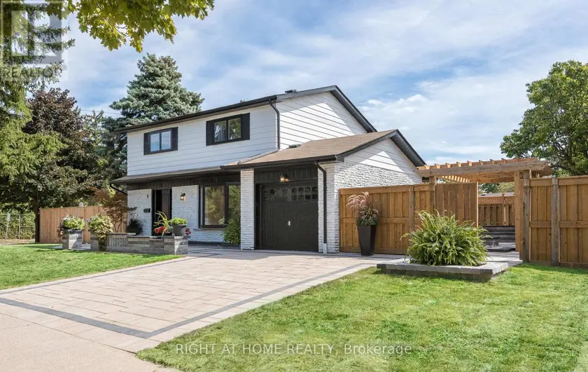 Detached at 8 CULHAM STREET, Oakville
