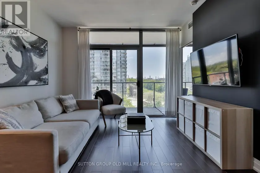 Apartment at 602 - 103 THE QUEENSWAY, Toronto