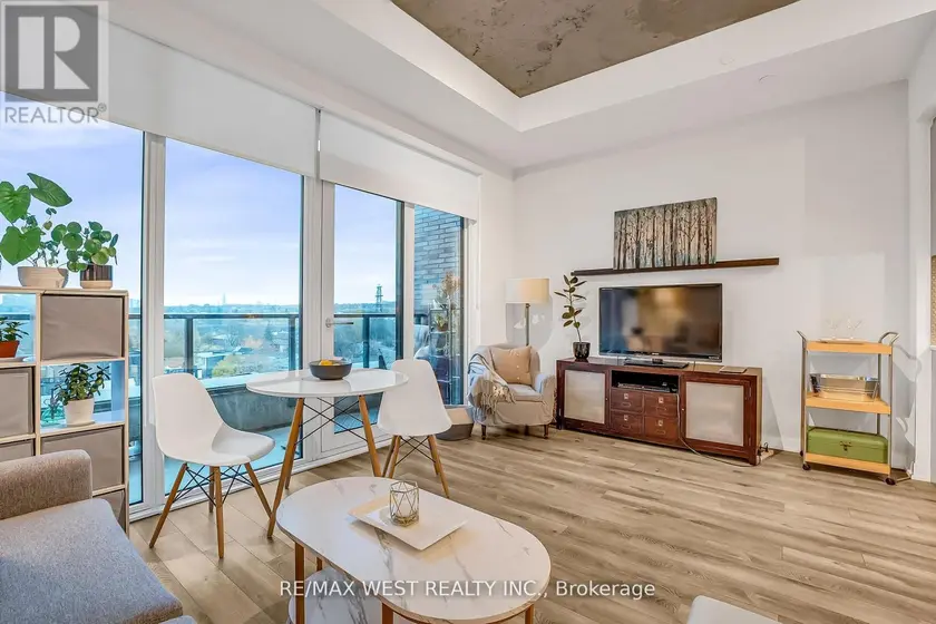Apartment at 617 - 1808 ST. CLAIR AVENUE W, Toronto