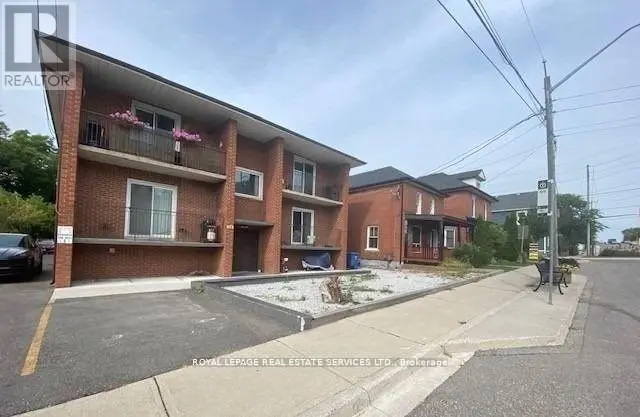 Detached at 4 - 10 MAIN STREET S, Halton Hills