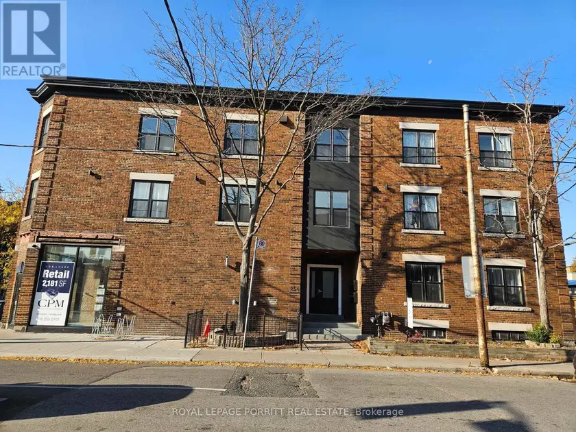 Detached at 3 - 254 ARMADALE AVENUE, Toronto