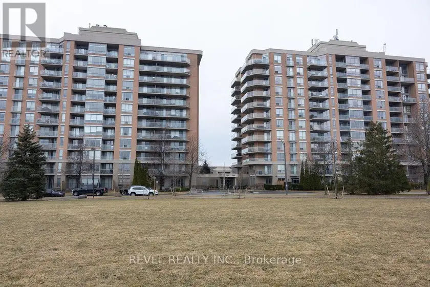 Apartment at 104 - 1150 PARKWEST PLACE, Mississauga