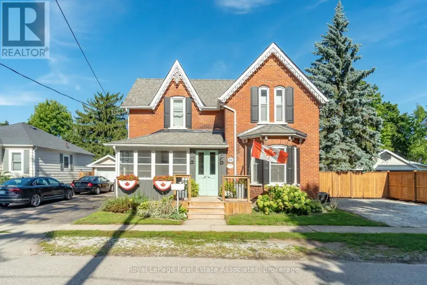 Detached at 231 ARTHUR STREET, Halton Hills