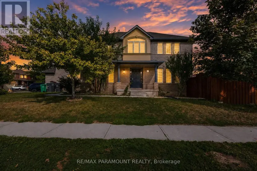 Detached at 22 CHECKERBERRY CRESCENT, Brampton