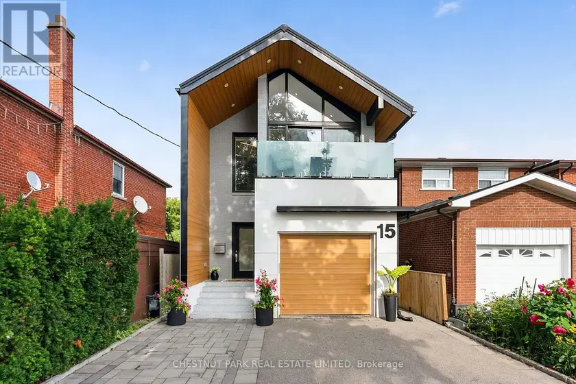 Detached at 15 NINETEENTH STREET, Toronto