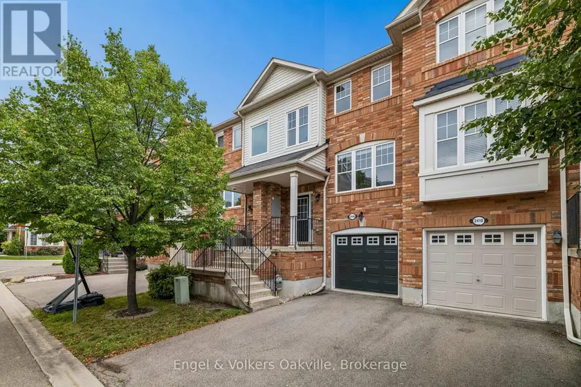 Townhouse at 2408 COHO WAY, Oakville