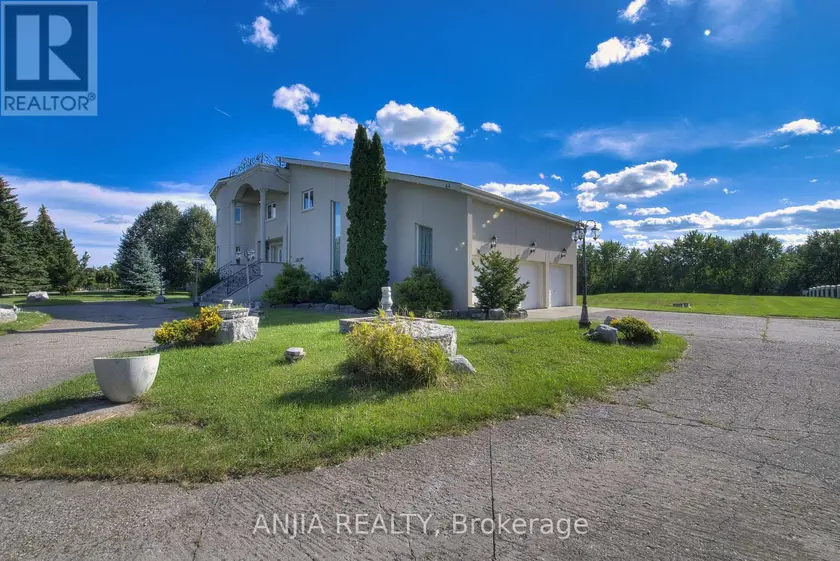 Detached at 44 BELLINI AVENUE, Brampton