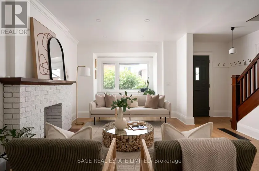 Detached at 31 RUSSETT AVENUE, Toronto