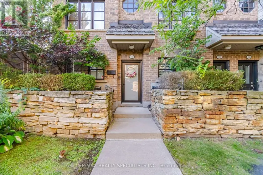 Townhouse at 112 - 1812 BURNHAMTHORPE ROAD E, Mississauga