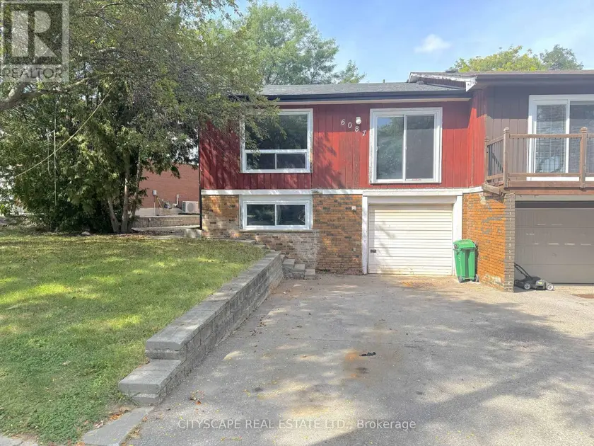Semi-Detached/Link at 6087 FEATHERHEAD CRESCENT, Mississauga